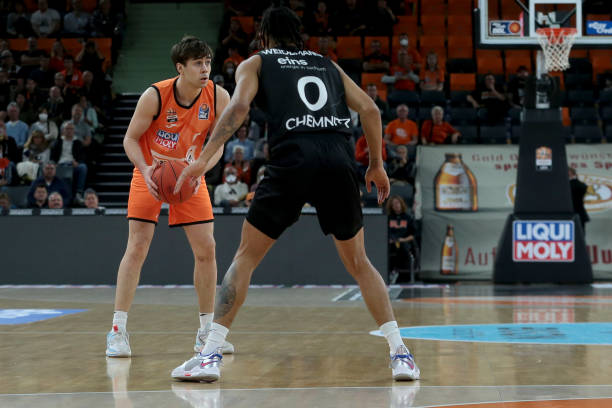 穆勒迅速找 穆勒迅速找