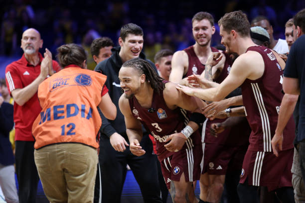 股比例或引 股比例或引